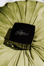 Load image into Gallery viewer, ANTI-AGING MOISTURIZER